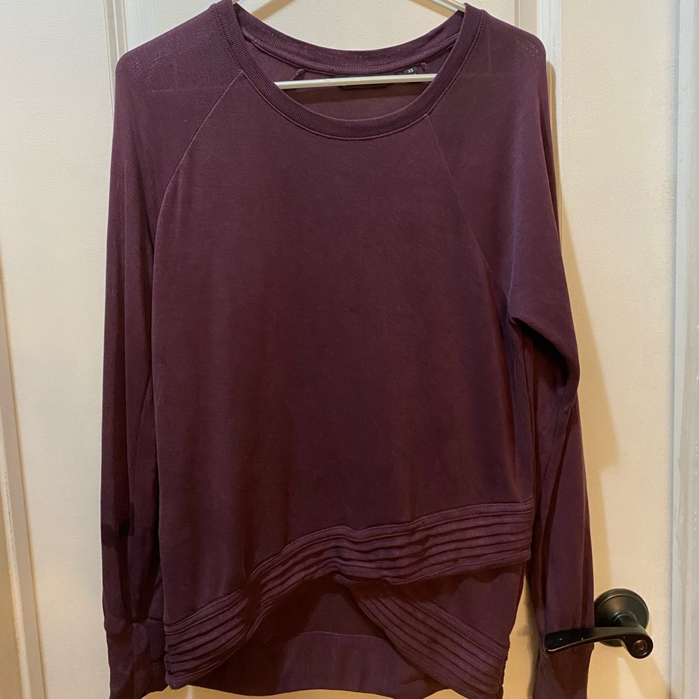 Athleta serenity criss cross sweater